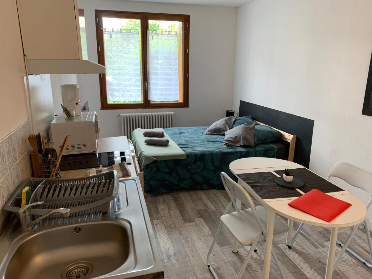 Studio 30 - Residence Beausejour - Fibre Wi Fi - Proche Centre Ville Troyes Luaran gambar